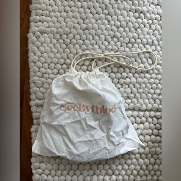 See By Chloé Cream Leather Crossbody Bag with Gold Hardware - Picture 7 of 7